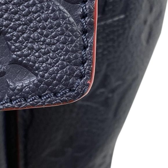 Louis Vuitton Blanche Implant Marine Rouge Navy Shoulder Bag - Picture 5 of 8